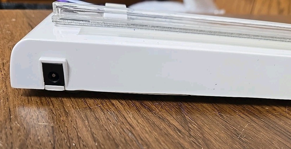 Deckle Kraft PAPER CUTTER