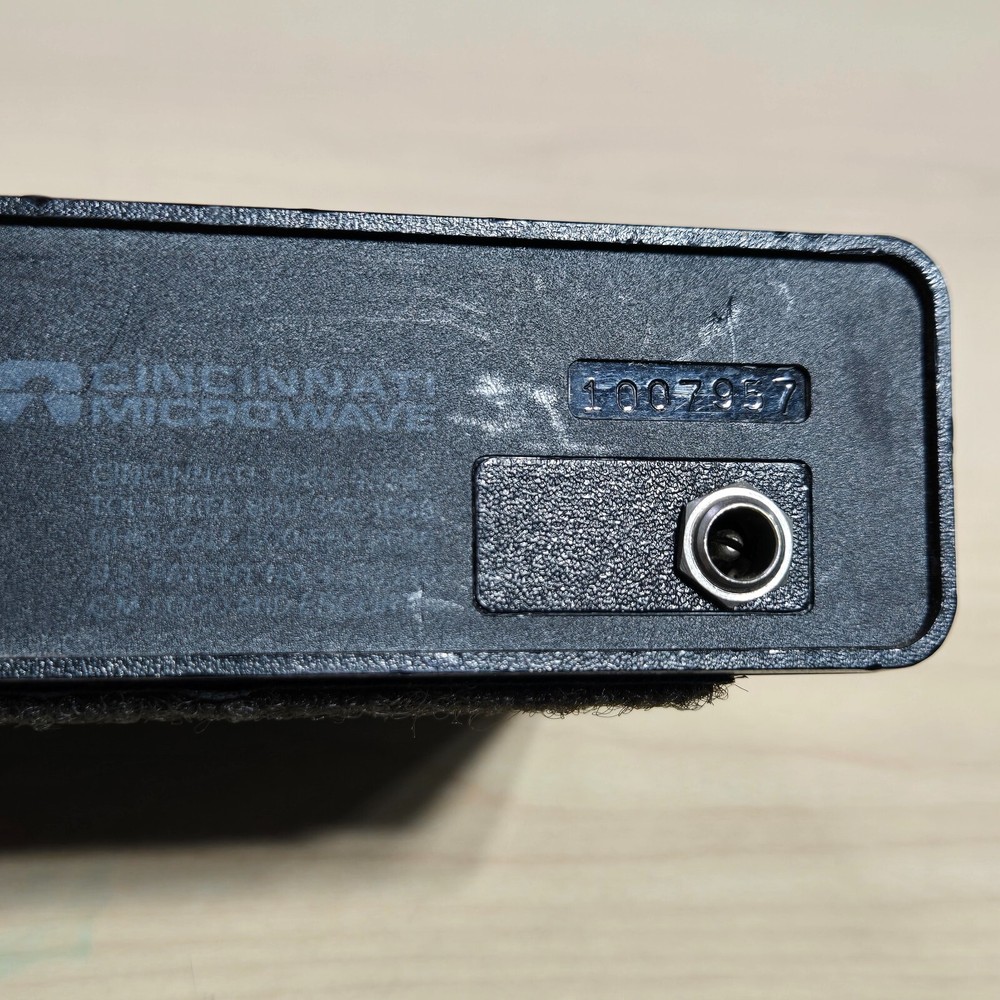vintage Cincinnati Microwave ESCORT RADAR WARNING RECEIVER DETECTOR