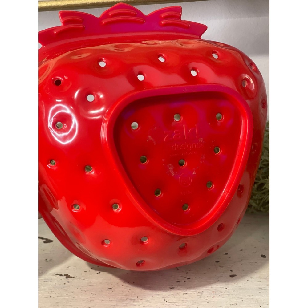 Strawberry Plastic Colander | Fruit Decorative Kitchen Colander | Vintage Red