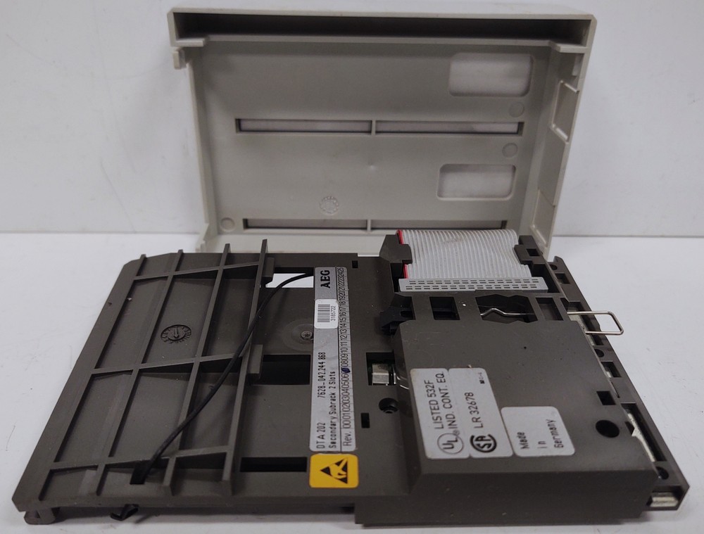 Modicon DTA 202 AS-HDTA-202 Secondary Subrack