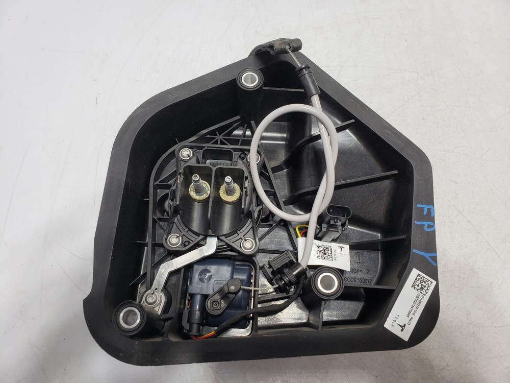 ✅ 2017-2023 OEM Tesla Model Y 3 Charging Port Inlet Socket Control Module