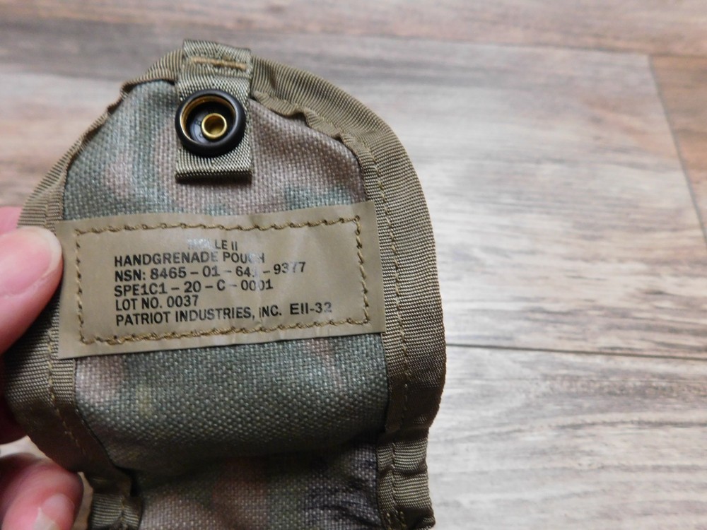 US MILITARY MOLLE II MULTICAM HAND GRENADE POUCH NEW