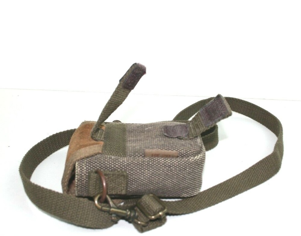 ROOTS Brown Suede Compact Camera Bag (b-66)