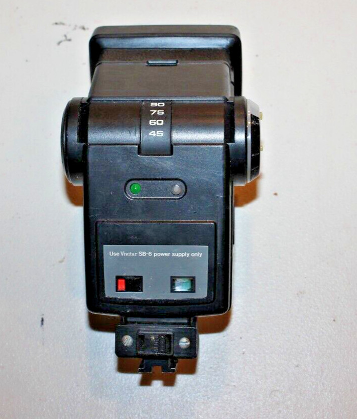 VIVITAR ZOOM THYRISTOR 285 VARI POWER FLASHCAMERA FLASH - UNTESTED