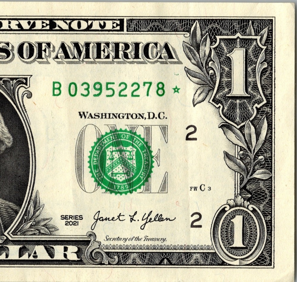 B STAR NOTE 2021 ONE DOLLAR B03952278* REGULAR RUN
