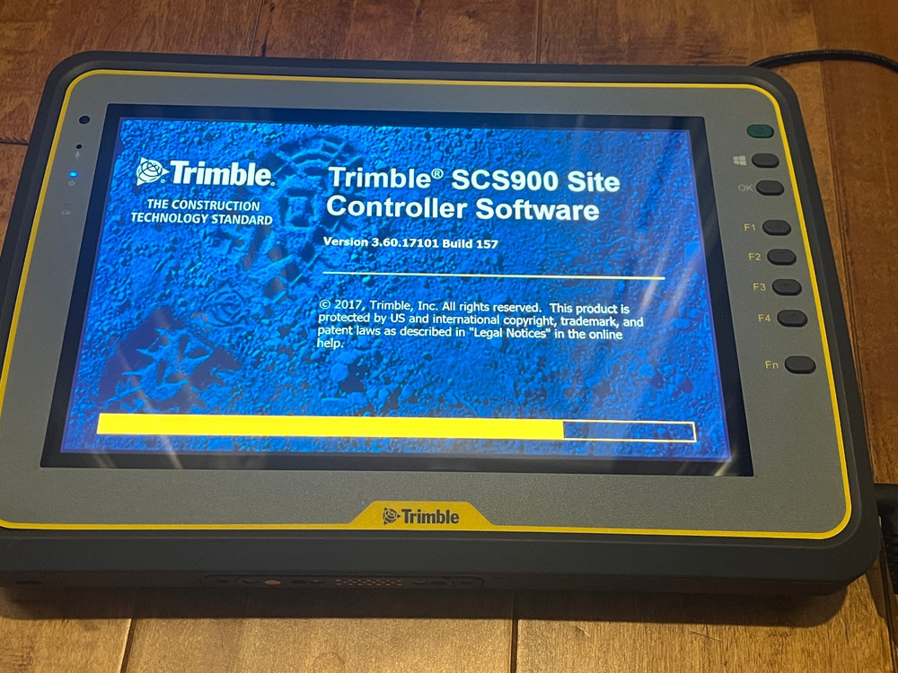 Trimble Kenai SITE 10 Tablet with SCS900 site controller Software Tab83 GNSS