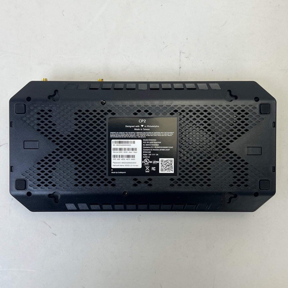Cradlepoint CP2 E110-C4D Router S5A036A