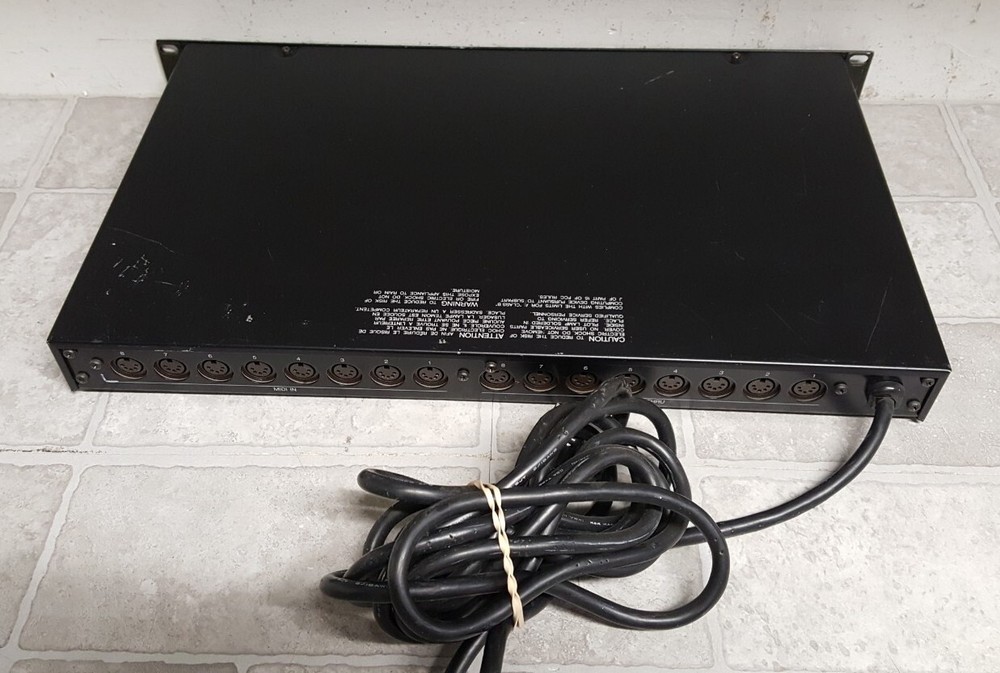 Yamaha MJC8 8x8 MIDI Junction Controller WORKS