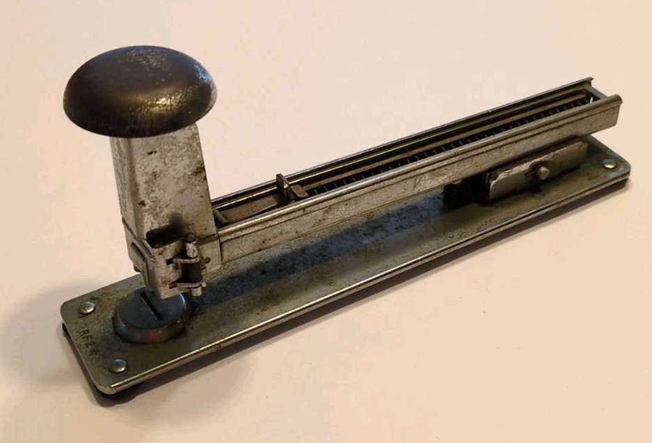 Vintage Markwell RF2* Stapler - Used Condition