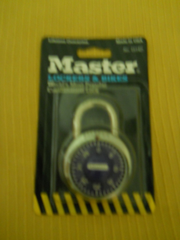New ~ Master Lock 1-7/8" Black Dial Combination Padlock   Black  _