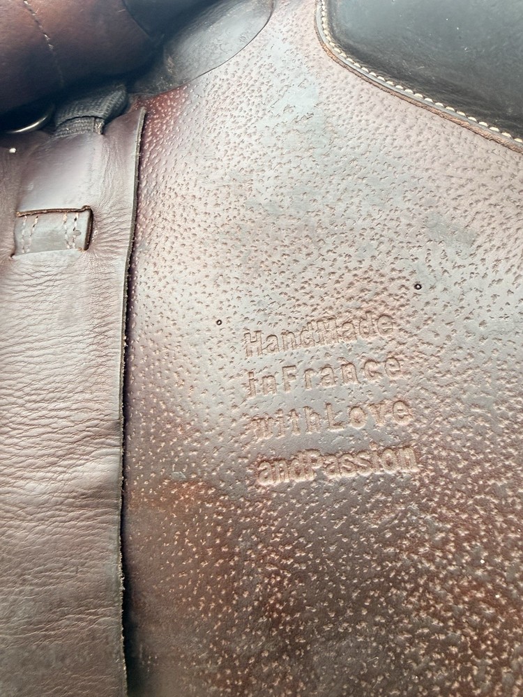 18’ Voltaire Stuttgart Saddle Used But In Immaculate Condition