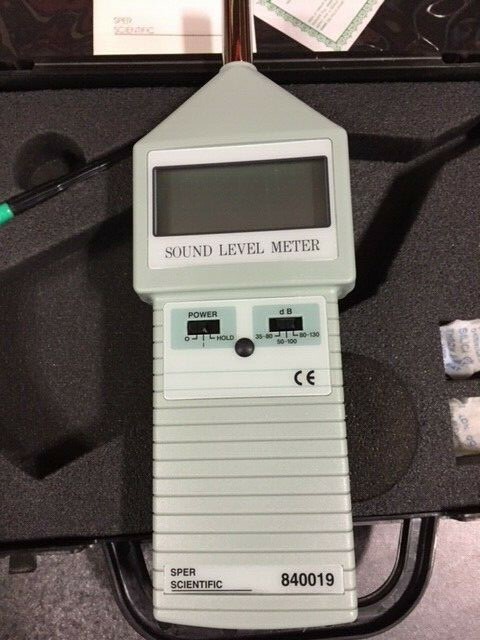 SPER SCIENTIFIC TYPE 2 SOUND LEVEL METER 840019 With CASE