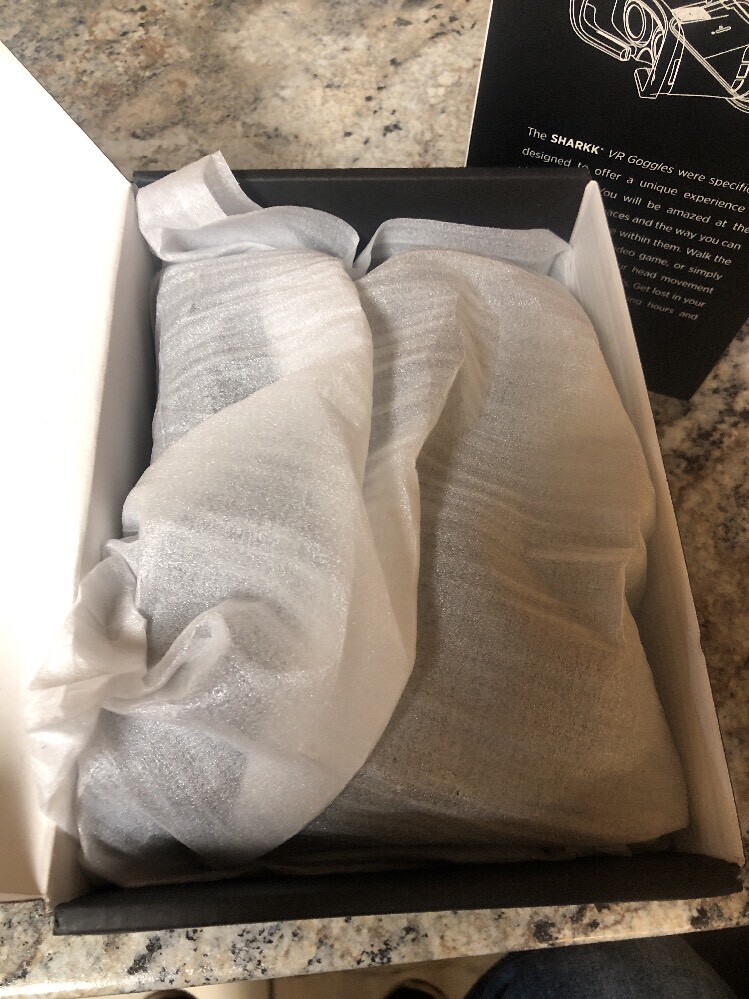 NIB Sharkk VR Goggles Virtual Reality