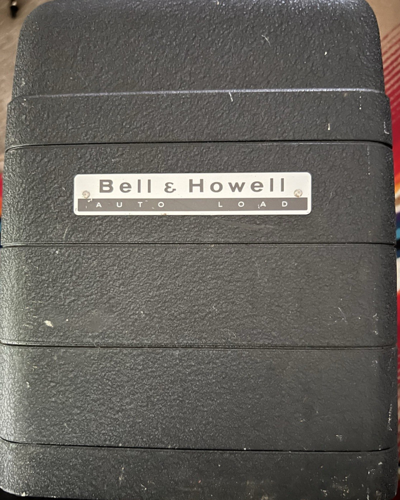 Bell & Howell Model 256 Auto Load Projector 8mm Untested