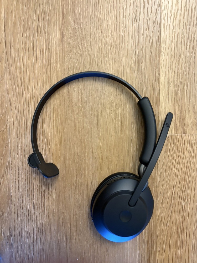 Jabra Evolve2 65 Mono Wireless Headset (UC, Bluetooth, USB-A)  - Black