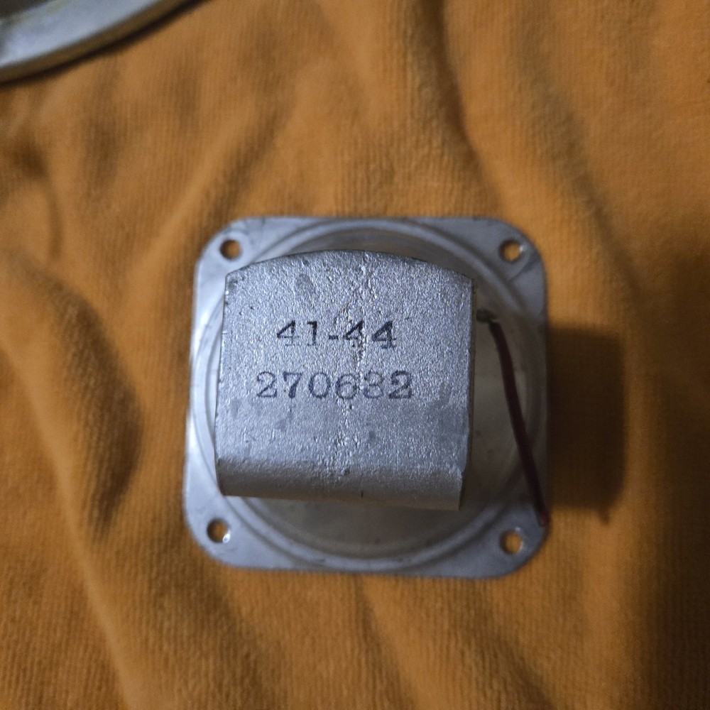 Pilot Model S131 Speaker Set and Control Module. All Working!