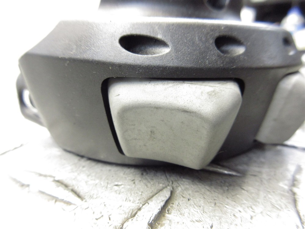 2013 10-13 BMW R1200 R1200RT Left Handlebar Handle Aux Accessory Control Switch