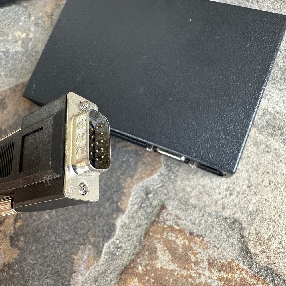 EXTRON Two Output VGA Distribution Amplifier P/2 DA2 PLUS PC to Projector