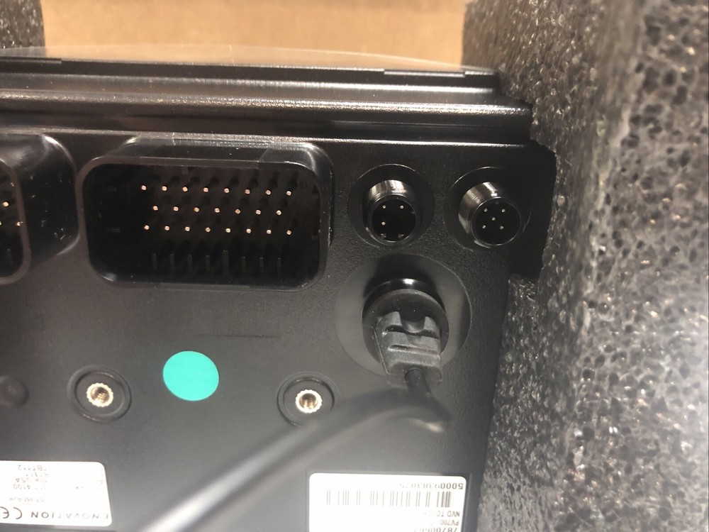 1 New, PV700-T: PowerView, 700 Touch (78700667)