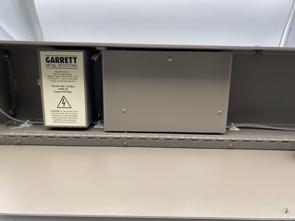 Garrett CS500 Metal Detector Walk Through Security Magnascanner