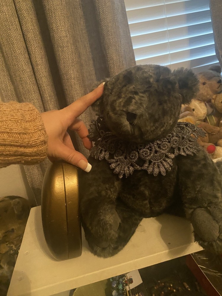 Dwylene Kruger custom bear designer bear Collectible