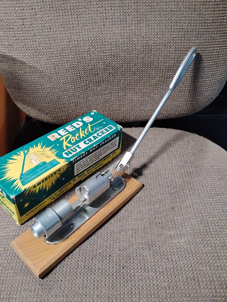 Vintage Reed's Rocket Nutcracker Model R-300