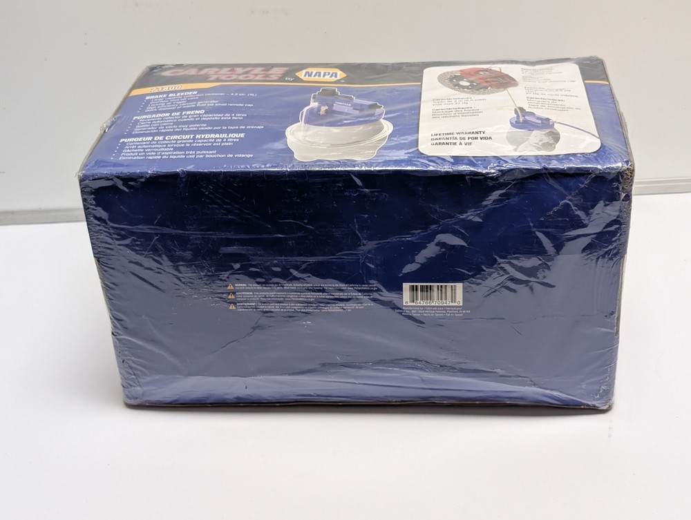 CARLYLE TOOLS 71800 Brake Bleeder (NEW).