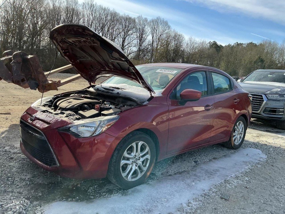 IA SCION 2016 Glove Box 4939529