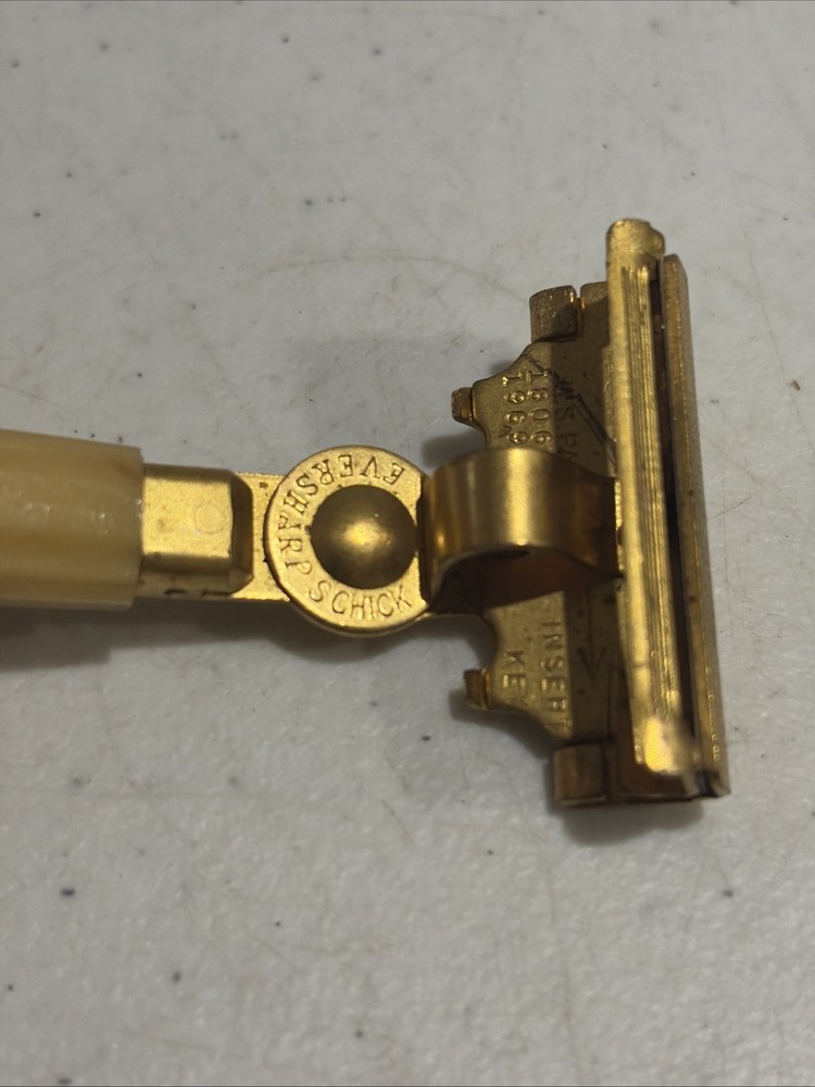Vintage Schick Injector Razor - Bakelite Handle