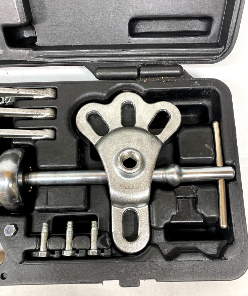 Matco Tools MST4579A - 9-Way Slide Hammer Puller Set