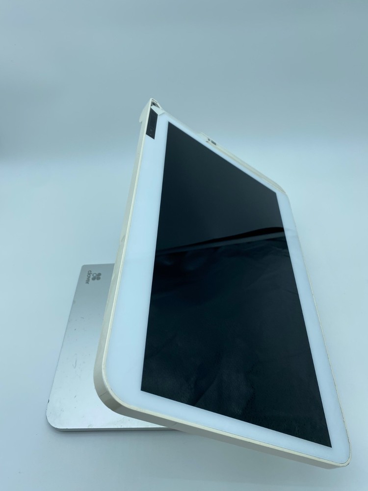 Clover C500 POS Terminal – Powers On – Screen Only –