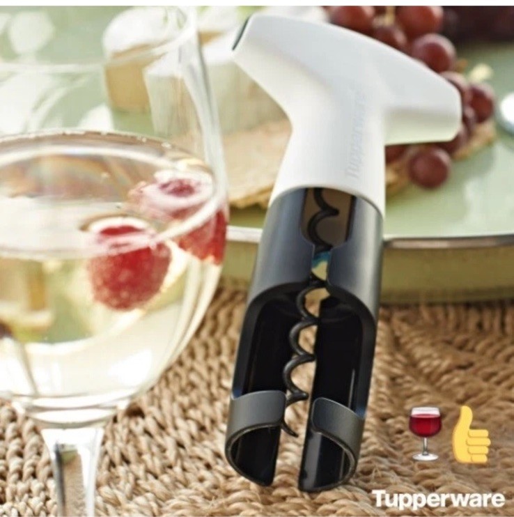 Tupperware Corkscrew- Black & White - New in pkg