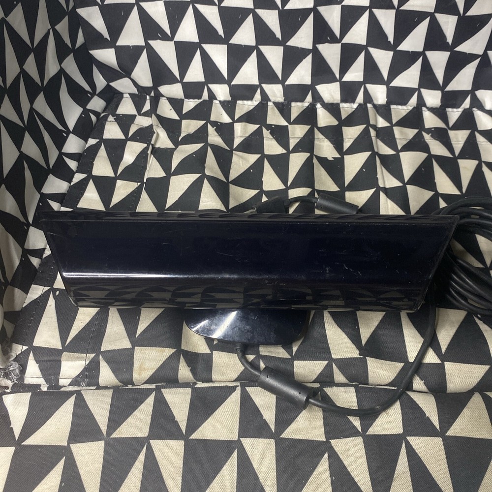 Microsoft Xbox 360 Kinect Motion Sensor Bar 1473 w/ Adventures! Game Lot Bundle