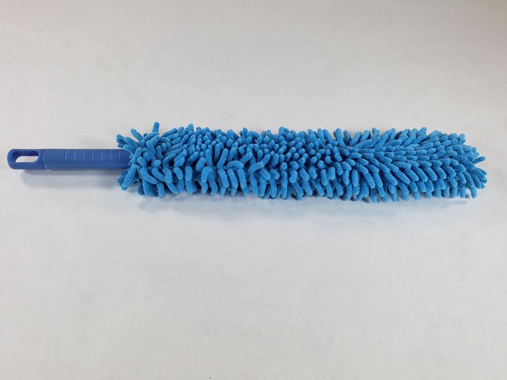 Long Blue Soft Microfiber 22" Flexible Bendable Duster With Handle