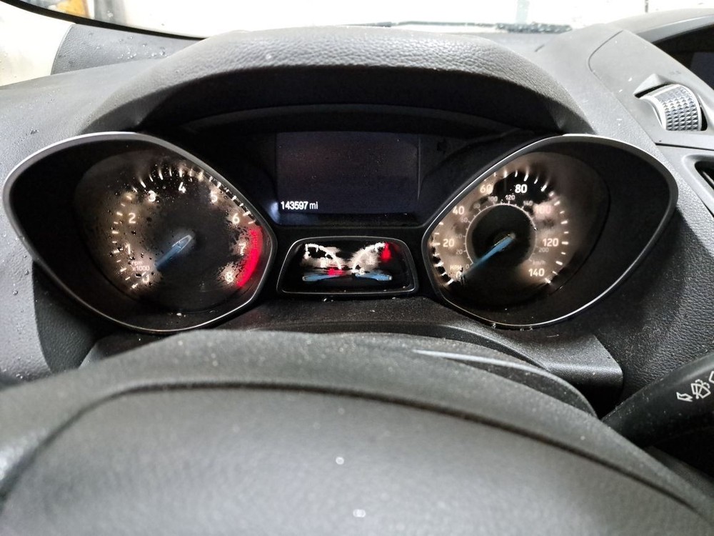 2018 Escape Display Screen Sku#4333447