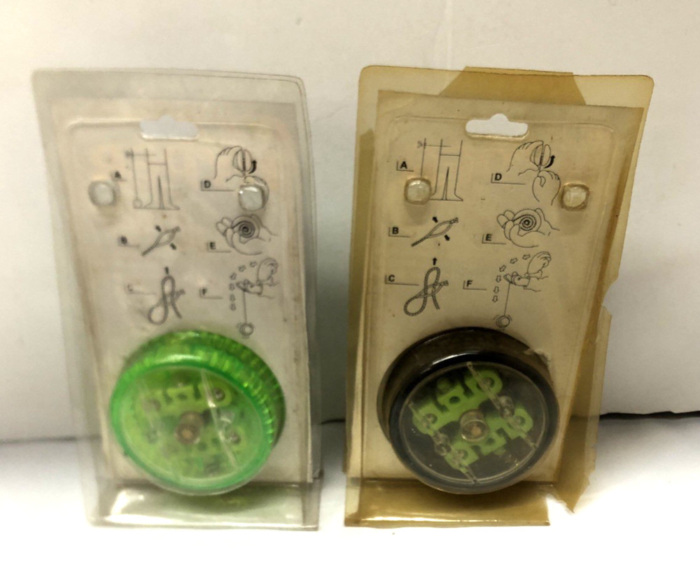 2 Super Hyper YoYo's In Package