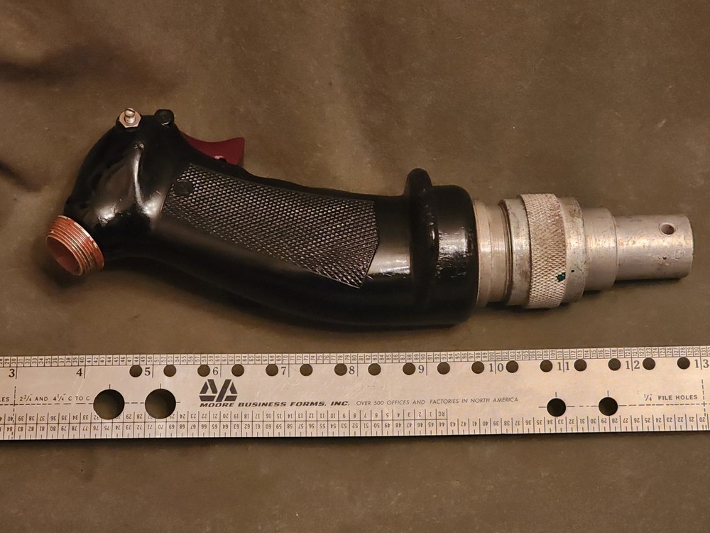 AIRCRAFT CONTROL GRIP .