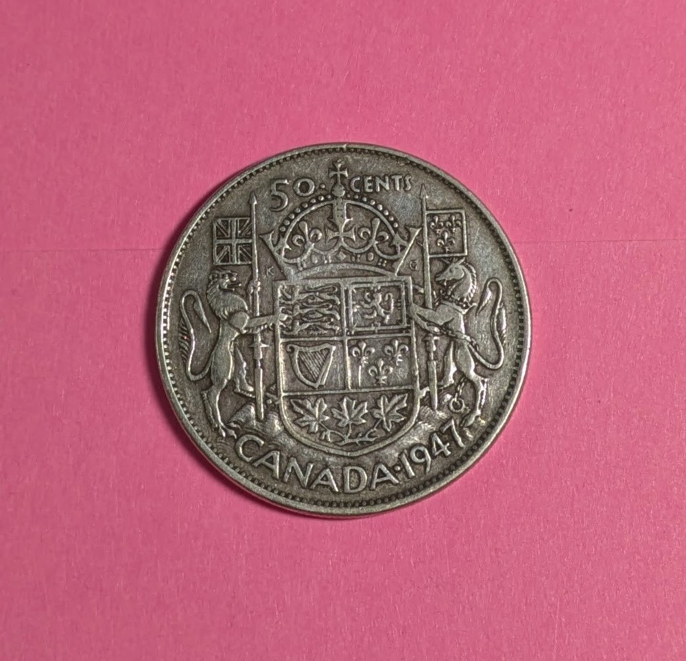 1947 Canada Half Dollar - Better Than Average Circulated Condition - Curved 7