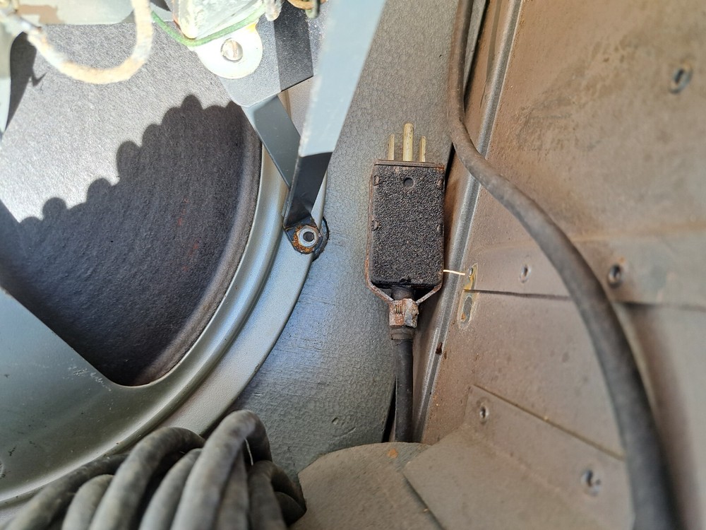 Vintage Victor Speaker & Projector Set