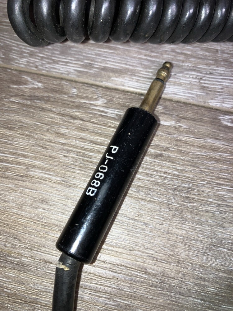 Noise Cancelling ElectroVoice Handheld 602FTR Dynamic Microphone UNTESTED