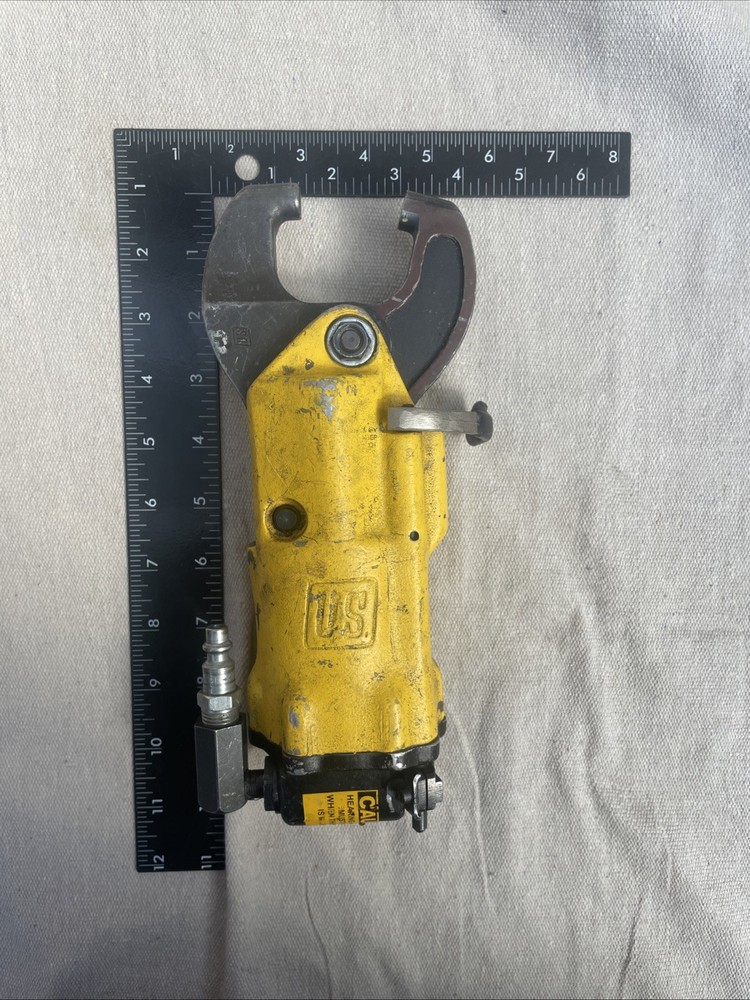 U.S Industrial Pneumatic Tandem Rivet squeezer