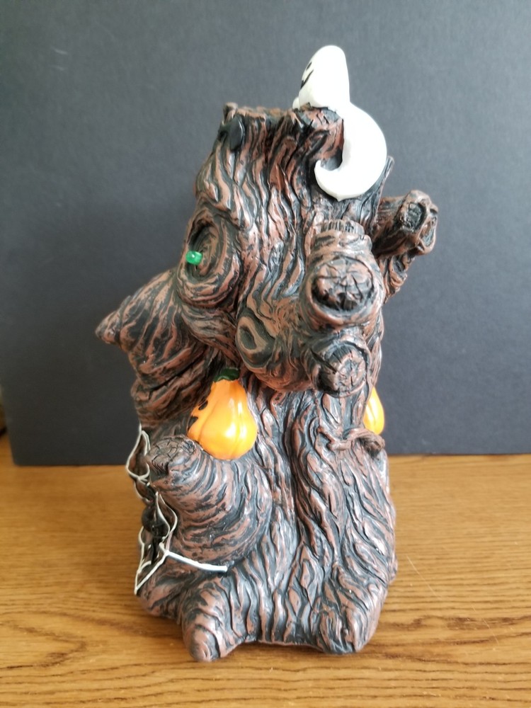 Previously Owned - Shaking Halloween Tree - Touch Activated - See Video