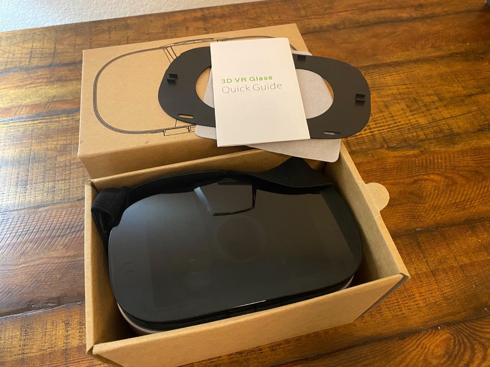 NIB 3D VR Headset Virtual Reality Glasses and Wireless Bluetooth Controller