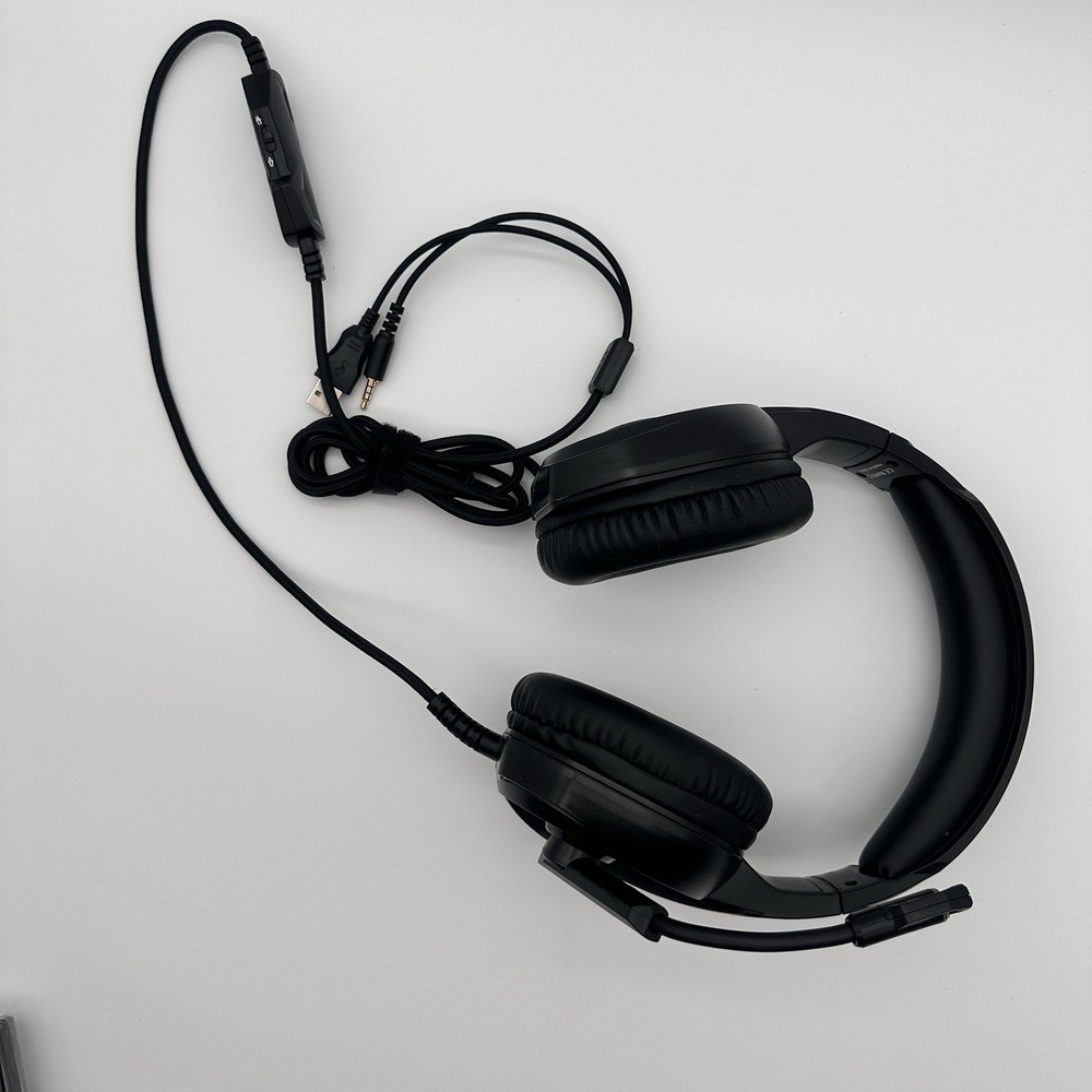 Black Gaming Headset for PC PS4 PS5 Xbox One Controller Wired USB 3.5mm
