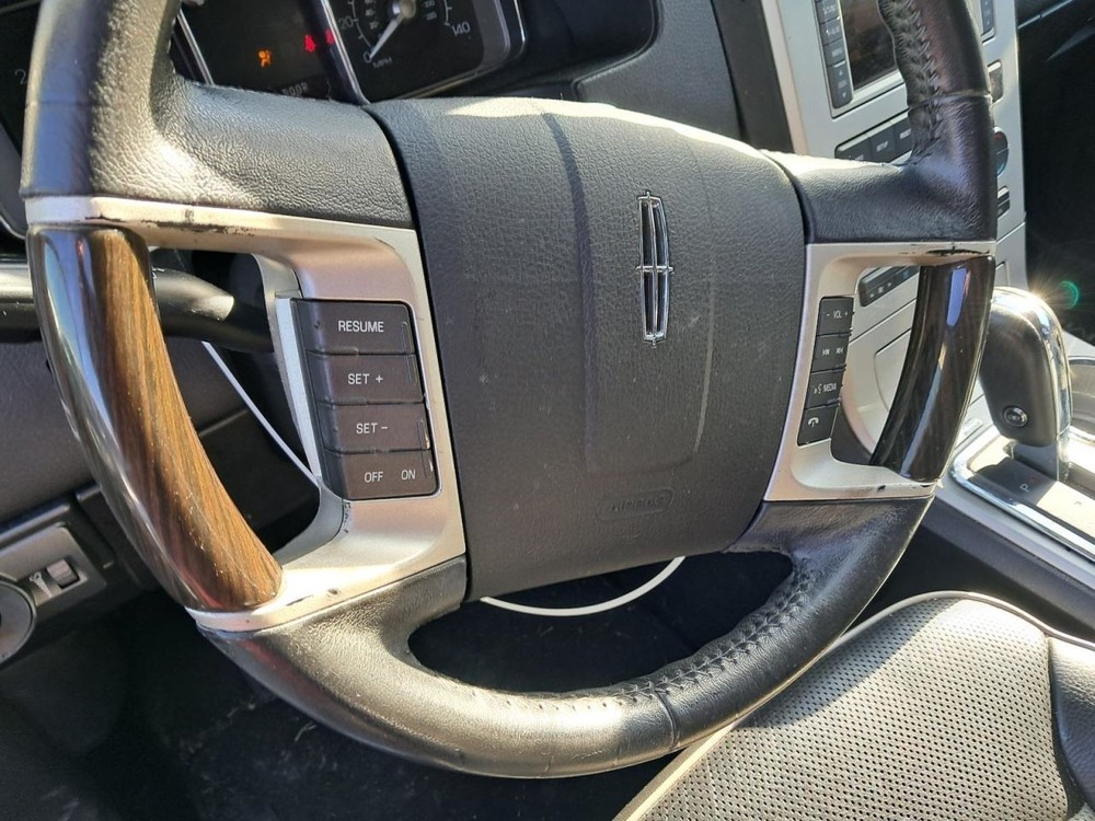 MKX 2008 Glove Box 4830281