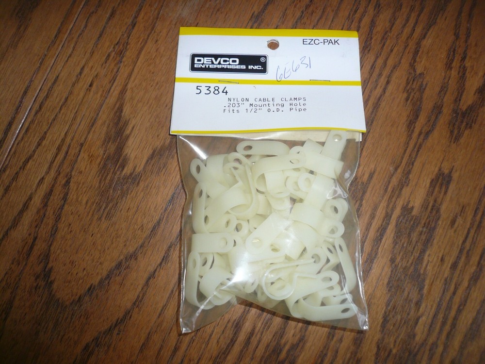 DIVERSITECH/DEVCO NYLON CABLE CLAMPS 25 PK 1/2" 5384 - NOS