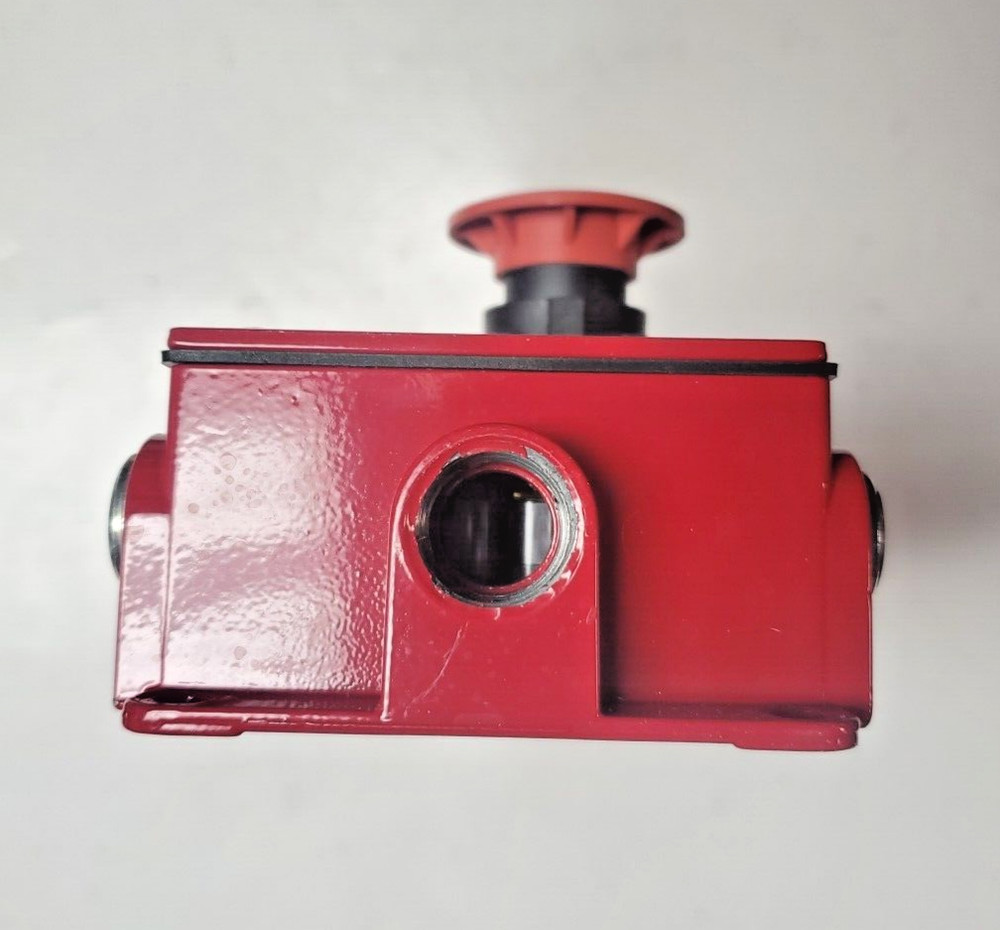 HONEYWELL CABLE PULL MICRO SWITCH 1CPSA2-F03