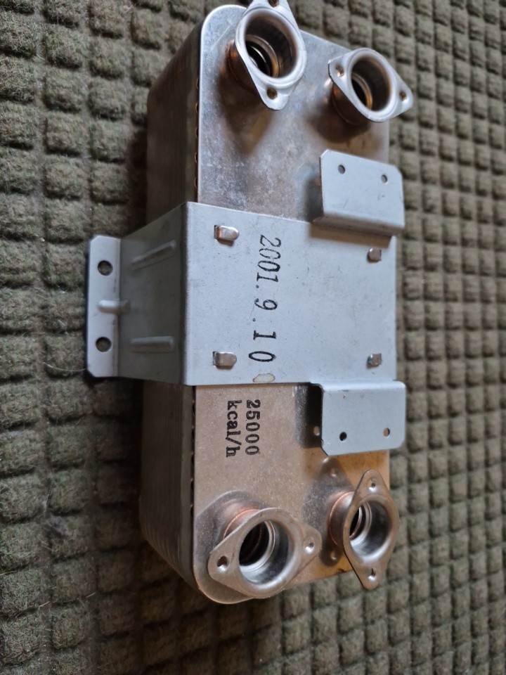 Gas Boiler 18 Plate Copper Brazed Heat Exchanger Of Unknown Orgin