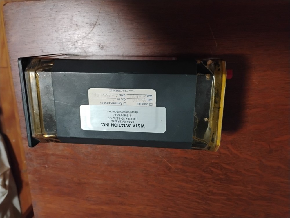 Bendix/King KI 256 Flight Command Indicator P/N 060-0017-00 as removed