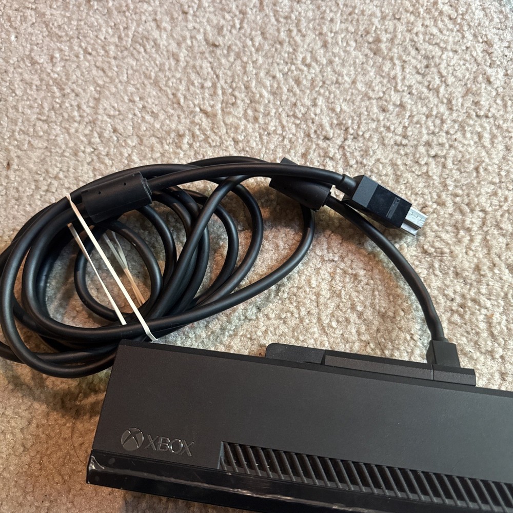 Genuine Microsoft Xbox One Kinect Sensor Camera Model 1520 Black - Tested